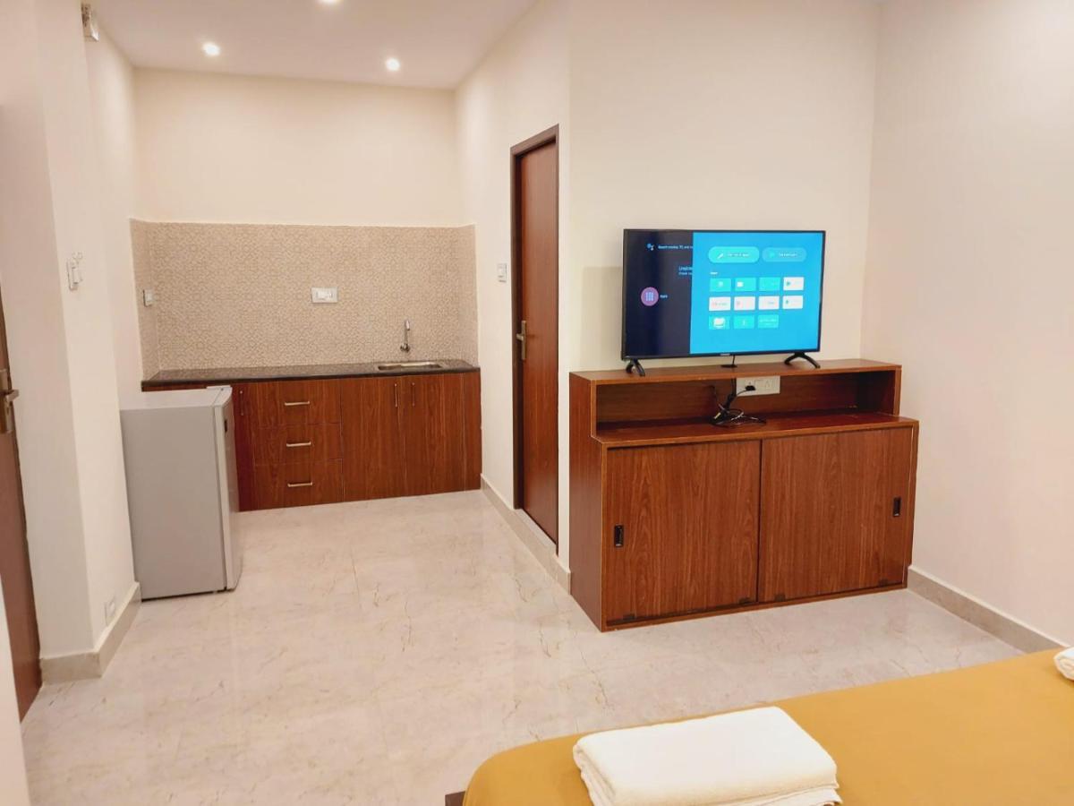 Chippy Residency Hotel Chennai Exterior photo